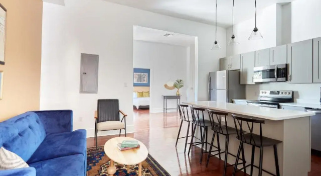 Sonder – Delachaise Row, Забронировать Отель Отели Нового Орлеана 3 звезды, рядом с Brevard-Clapp House, 3*