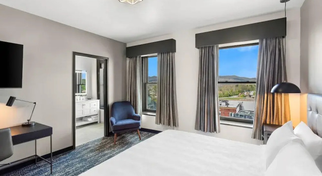 Номер Deluxe Tygart Hotel, an Ascend Collection Hotel
