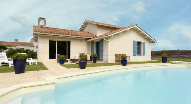 Spacious villa with private swimming pool near a golf course, Забронировать Вилла Л'Эгийон-Сюр-Ви Vendée