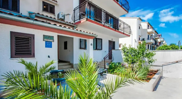 Апартаменты с балконом Apartments Isabella