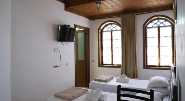 Двухместный номер Standard Hotel Demaj