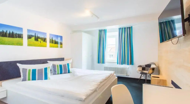 Двухместный номер Standard DIE KRONE - Hotel Garni