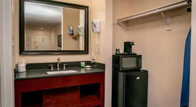 Двухместный номер Standard Gateway Inn Gardena Los Angeles South