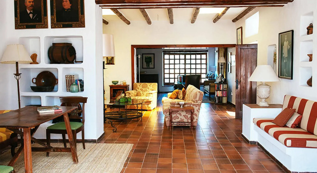 Caserio de Mozaga, Reservar Hotel San Bartolome 
