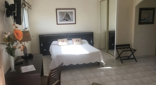 Люкс Chambres dHôtes La Coloniale