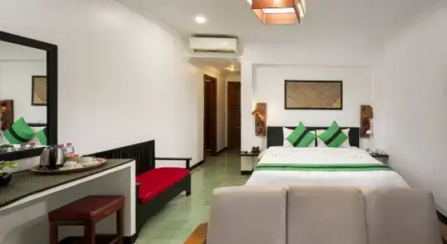 Номер Deluxe с видом на бассейн La Niche Dangkor Boutique Hotel