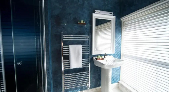 Номер Deluxe East Walls Hotel