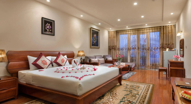 Sq Hang Gai Hotel & Spa