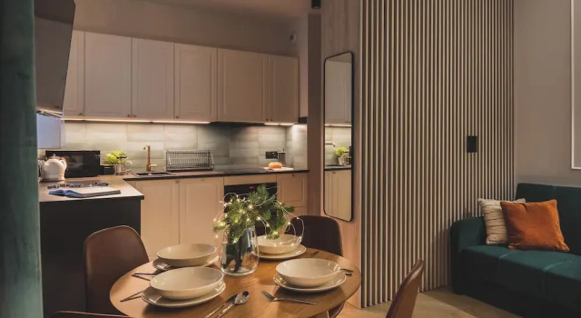 Atrium - Old Town Luxury Apartments - by Upstairs, Забронировать Апартаменты/квартира Апартаменты Кракова, рядом с Church of the Holy Apostles Peter and Paul, Апартаменты/квартира