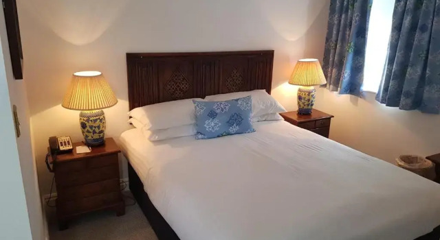 Номер Classic Noel Arms - "A Bespoke Hotel"