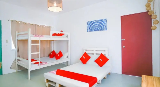 OYO 873 Villa Tomasa Forum, Забронировать Вилла  