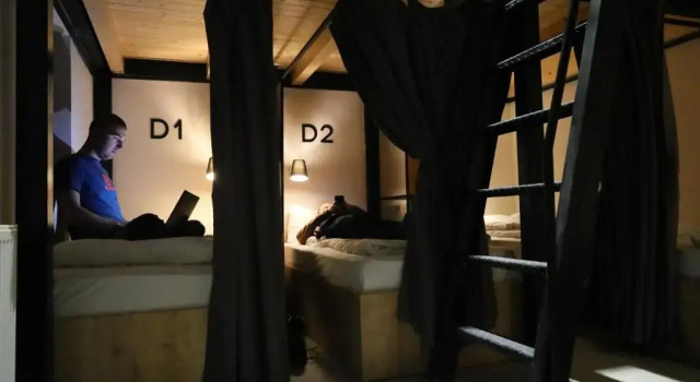 Кровать в общем номере Khada Hostel