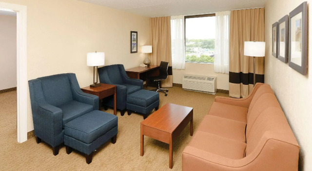 Двухместный люкс Comfort Inn & Suites Event Center