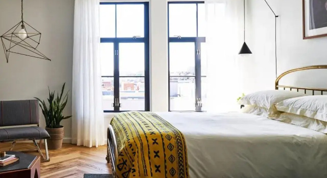 Четырёхместный номер Standard The LINE Hotel DC