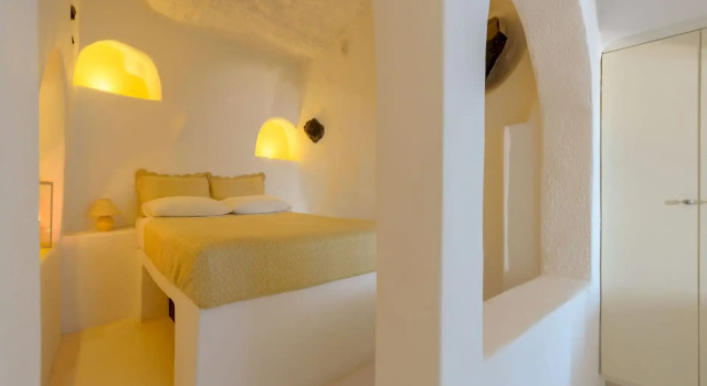 Двухместный люкс Abyssos с видом на Кальдеру, море и закат Abyssanto Suites and Spa