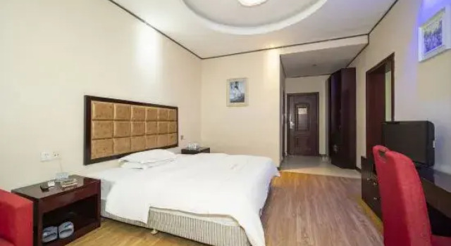 Люкс Deluxe Dong'an Xiangyuan Business Hotel