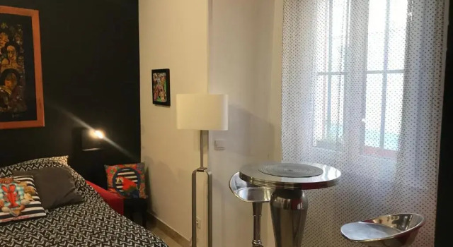 Appartement cosy et fonctionnel en centre-ville, Забронировать Апартаменты/квартира Драгиньян Вар, рядом с Церковь Св. Михаила
