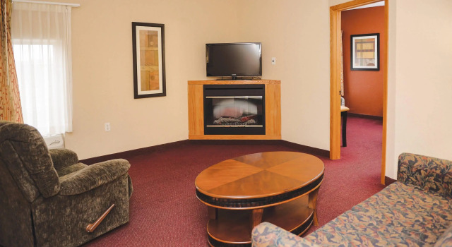 Двухместный люкс Quality Inn & Suites Ames Conference Center Near ISU Campus