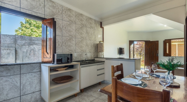 Апартаменты Apt w/ Balcony 600m From the Beach Qda0001