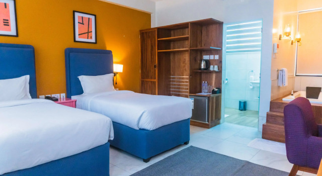 Best Western Jangwani Sea Breeze Hotel