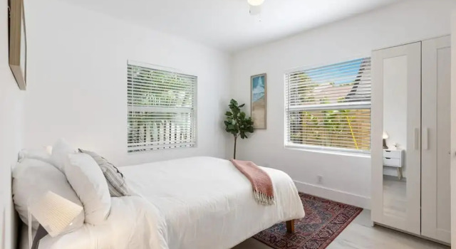 Charming 2 Bedroom Apartment in Victoria Park