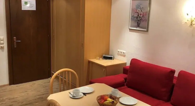Апартаменты Hotel Garni Bergwelt