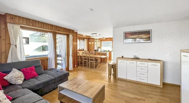 4 Valleys- Charming apartment 6 people 150m from the gondolas, Prenota Appartamento Hotel a Canton Vallese con parcheggio, Parcheggio