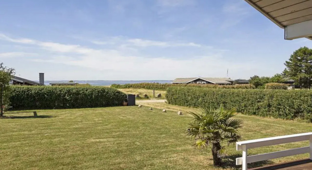 "Arngard" - 100m from the sea in SE Jutland, Book Hotel Nordborg Als