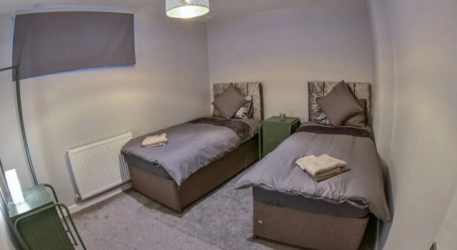 Spacious 6-bedroom Property With Ensuite Perfect for Groups