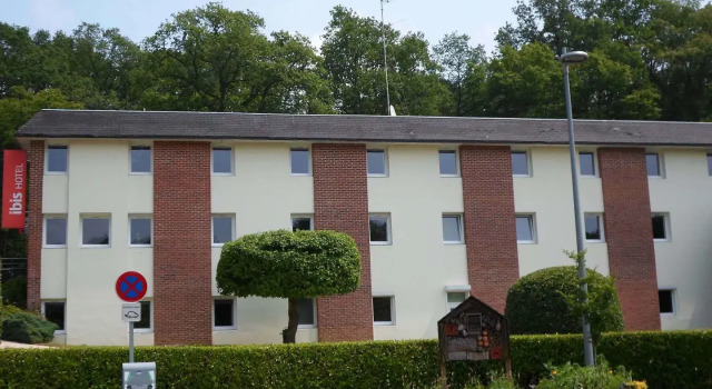 Ibis Fourmies, Varaa Hotelli  