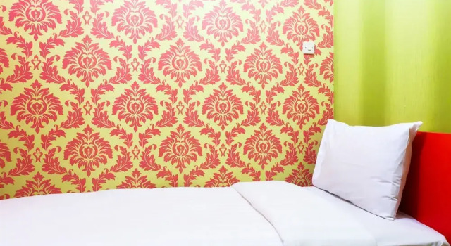 Pure at Green Pramuka Apartment near Central Jakarta, Book Apartment Hotels in Jakarta with Parking, Parking
