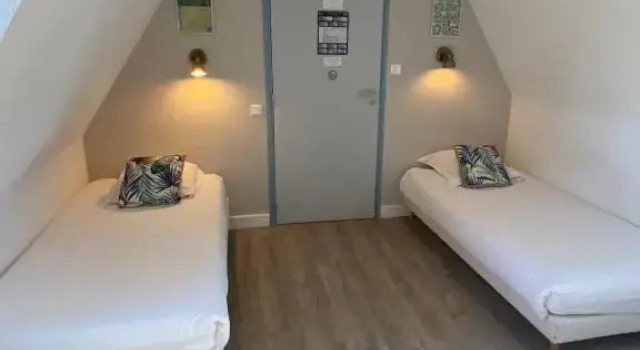 Четырёхместный номер Standard Amadour Hôtel