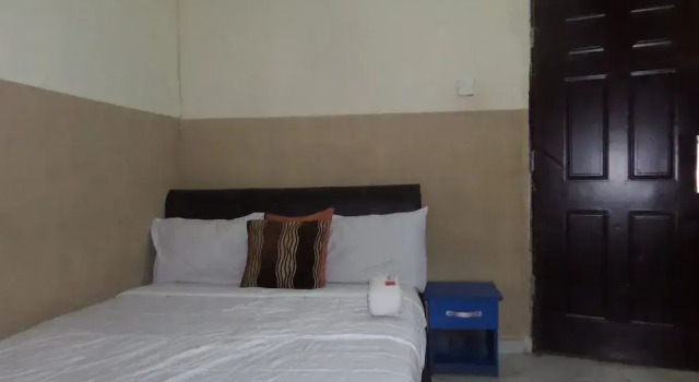 Ikeja Transit Hotel Iyala