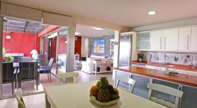 Villa Salobre Master and Sun, Забронировать Вилла Отели Салобре с парковкой, рядом с Гольф-курорт Salobre, Парковка
