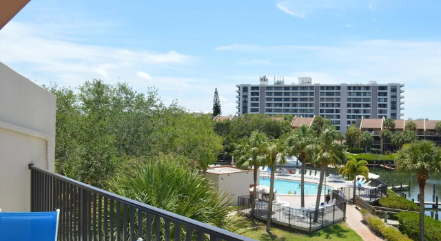Номер Comfort с 2 комнатами с красивым видом из окна Cove II 633F 2 Bedroom Condo By Midnight Cove II