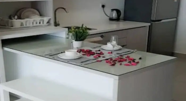 Студия Trefoil Setia Alam A28