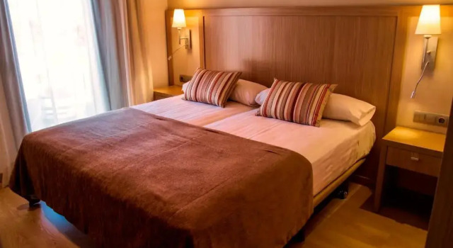 Апартаменты Apartaments Maritim