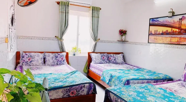 Семейный номер Standard с видом на море Phu Quy Hotel