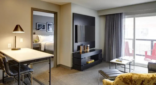 Номер Standard с балконом Archer Hotel Boston/Burlington