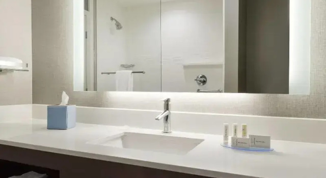 Четырёхместный люкс Residence Inn by Marriott St. Paul Woodbury