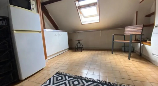 Студия Studio At 2 Steps From The Port Of Caen!