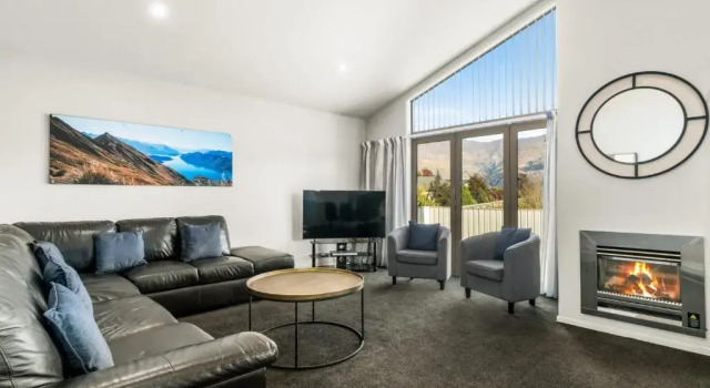 Апартаменты Alpine Retreat - 3 Bedroom
