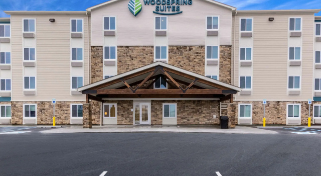 WoodSpring Suites Indianapolis Airport South