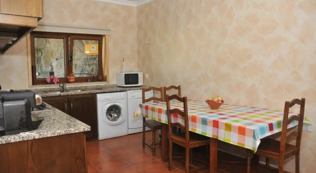 Коттедж с 6 комнатами Quinta do Vale Sanguinho