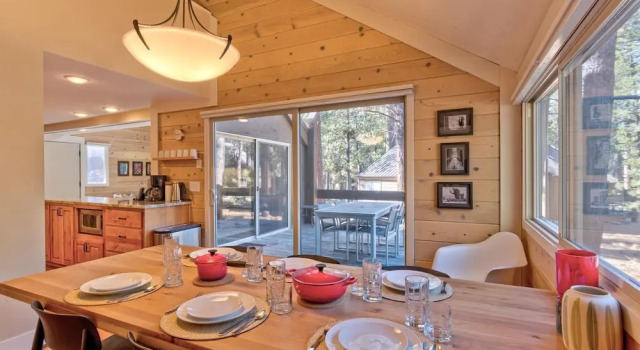 Pole House #13 by Village Properties at Sunriver, Rezerwuj Hotel Sunriver Mount Bachelor
