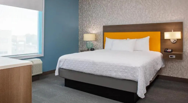 Трёхместный люкс Home2 Suites By Hilton Baton Rouge Citiplace