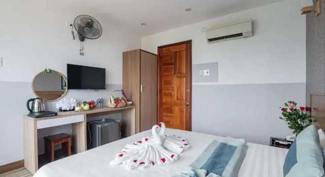 Двухместный номер Standard с балконом Hương Biển Hotel
