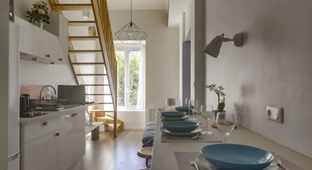 Cosy Flat in the Center of Lyon, Забронировать Отель Лион Rhône, рядом с Станция метро Saxe-Gambetta