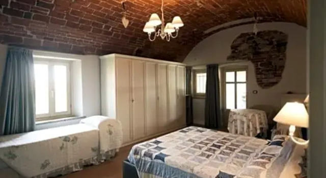 La locanda del cuore, Buchen Sie Hotel Carrù Langhe