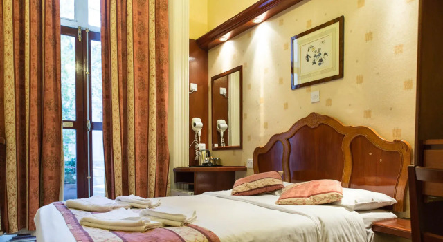 Двухместный номер Superior Dolphin Hotel